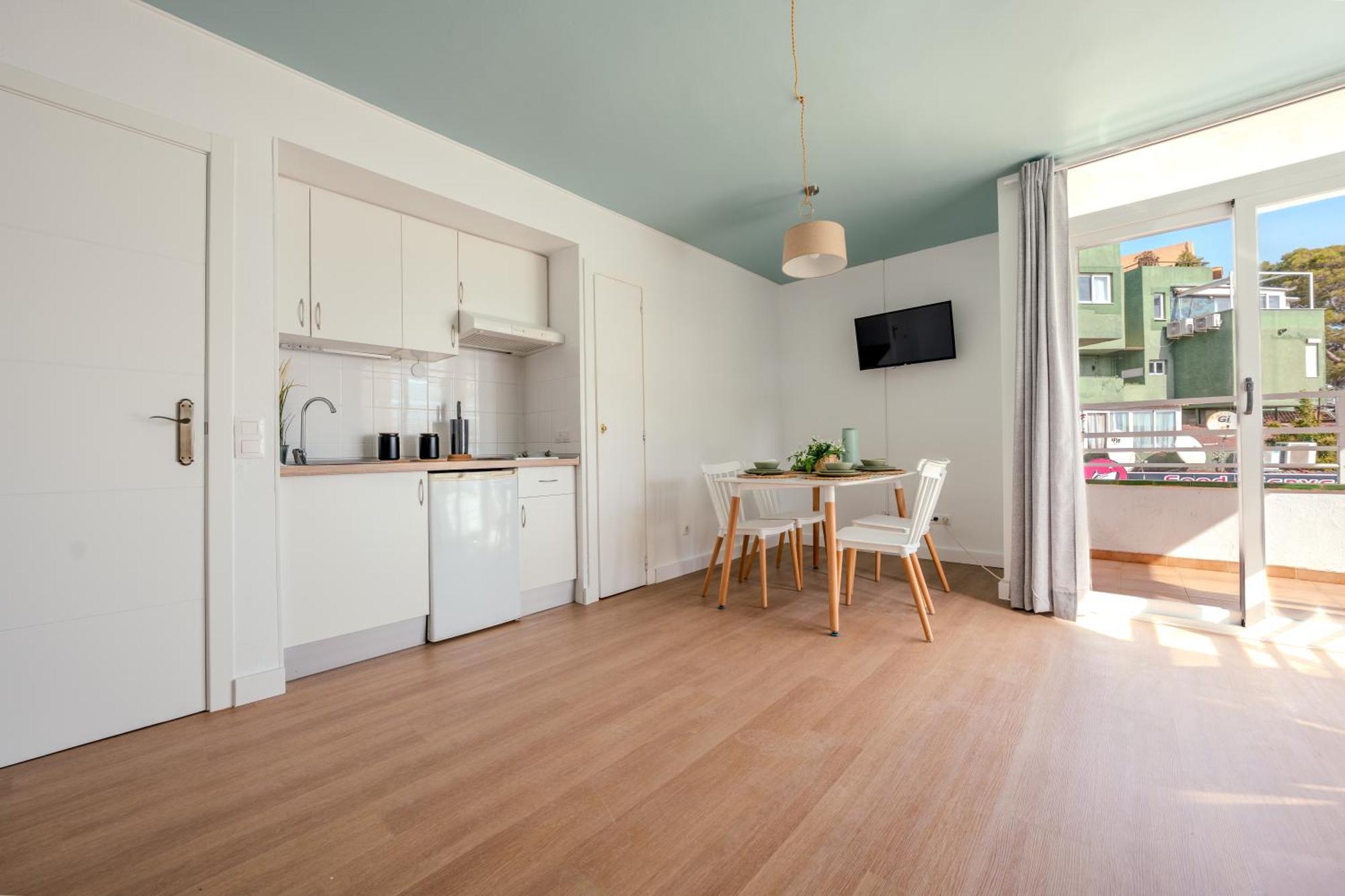 Nura Apartment